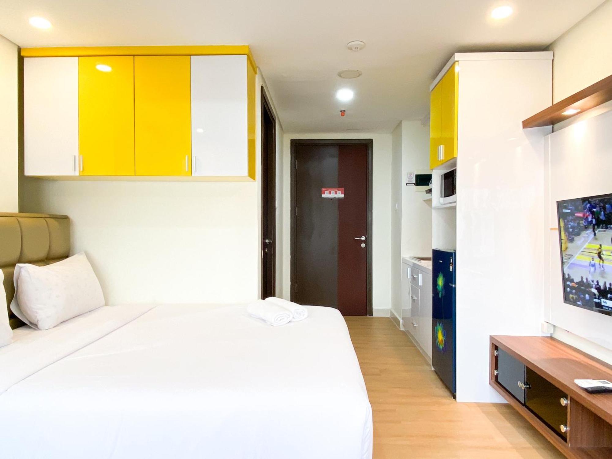 Homey Stay Studio At Pollux Chadstone Apartment By Travelio Cikarang Eksteriør billede